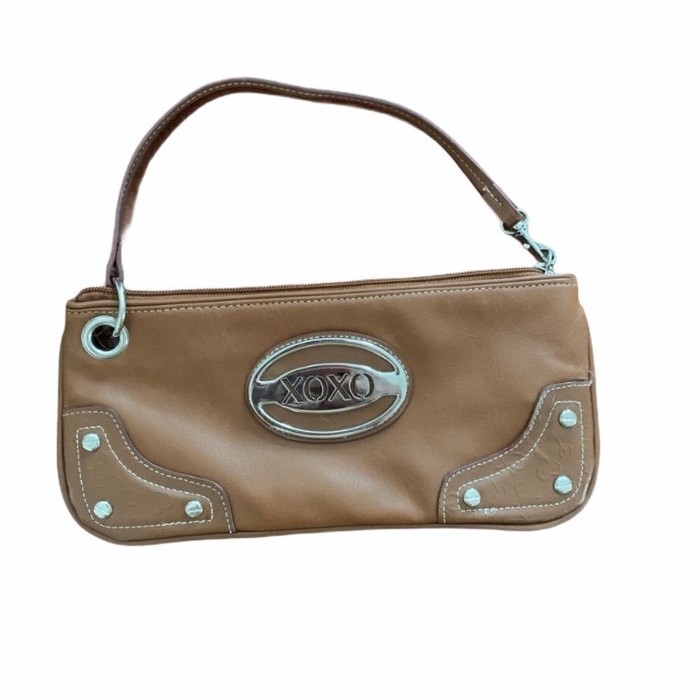 XOXO clutch